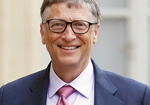 Bill Gates reveals why he prefers Android over iOS