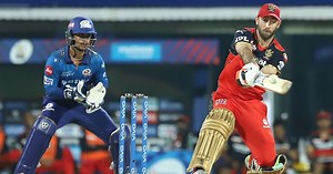 'Switch hit' it, Maxi style | IPLT20