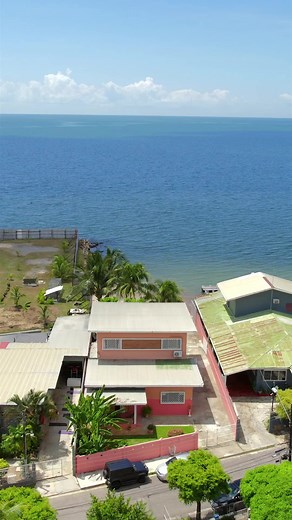 🌊 7 Ocean Ave | 3 Bedroom Oceanfront Fixer Home in the West 🌊 Cocorite, North-West, Trinidad📍 FOR SALEAsking Price: We are currently inviting Offers 🏷️🏝️ This Property Features 🏝️ 🔹 2 Storey House🔹 3 Bedrooms🔹 3 Bathrooms🔹 Self-contained Annex🔹 Master Bedroom has Walk in closet Bathroom🔹 Laundry Room🔹 Front patio🔹 Rear Veranda overlooking the Gulf of Paria 🔹 Storage Room🔹 Driveway Parking for 6-8 vehicles🔹 Easy and Exclusive Access to Beach behind property🔹 Backyard has space f