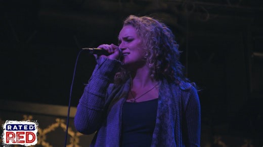 Jessie Key performs 'Tons of Fun' live on Unsigned