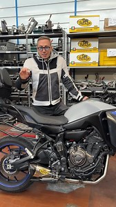 16K views · 89 reactions | Max Felicitas: “Per me gli scarichi hanno solo un nome. Roadsitalia!” Su roadsitalia.com inserisci il codice MAXROADS al checkout e ricevi 1 anno di protezione scarico gratuita  Se lo rovini o lo spacchi? Te lo sistemano o te lo cambiano, gratis.  100% Made in Italy, sound da paura, prezzo di fabbrica. | Roadsitalia Scarichi Moto | Facebook