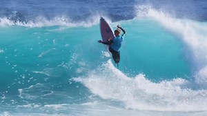 51K views · 3.1K reactions | Tatiana Weston-Webb and Lakey Peterson battle it out in the final at the 2019 Margaret River Pro, wsl.tv/rewind. | World Surf League | Facebook