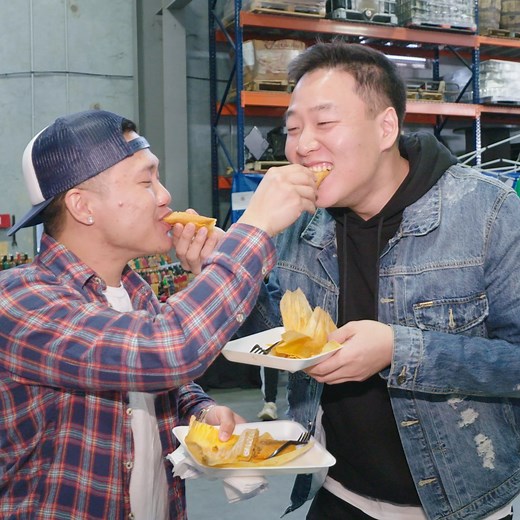 Timothy DeLaGhetto & David So Light Up Houston's Hops n' Hot Sauce Festival. | Thrillist