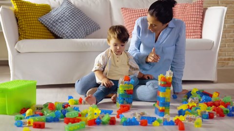 Jelly Blox Stash 'N Stack 2-in-1 Storage Case with 30 Blocks | Toddler & Preschool Building Blocks Kids Can Squeeze & Stretch | MESH ACCREDITED | Safety Tested & Ouch-Free | Sensory Play Toy Ages 2+