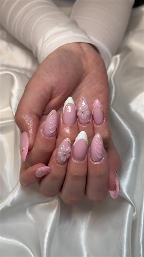 Spring Set🌸 #nails #nailsart #gelxnails #nailinspo #almondnails | Gel-X Nails