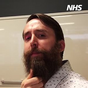 Styes are often painful, but can generally be managed at home. Symptoms can be alleviated by using a warm compress and painkillers such as ibuprofen or paracetamol. Find out more here: http://ow.ly/2XeD30bWkvC | nhs.uk