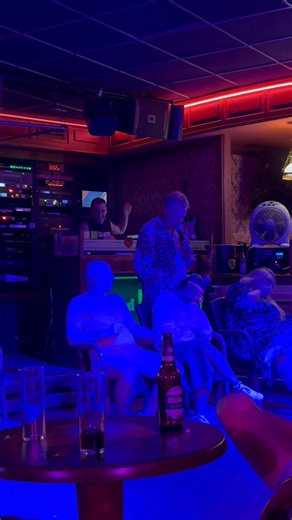 12K views · 73 reactions | Comedy Hypnotist Gareth Fulton GFE Group on Reels | Facebook