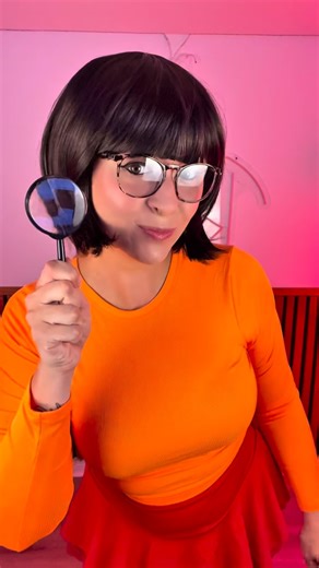 Roxy on Instagram: "Velma 😳 #velma #cosplay #transition #fy #roxyytv"