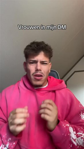 Jarl Bengt on Instagram: "Jongens hou op met deze rare dms sturen!! ik ben ook maar gewoon een mens 😞 (ik heb het zo zwaar) UPFRONT | code JARL YoungLA | code JARL #vrouwen #dm #fitness #gym #comedy"