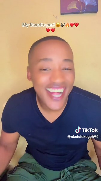 Wena Uyingelosi Cover: Heartwarming Song Performance