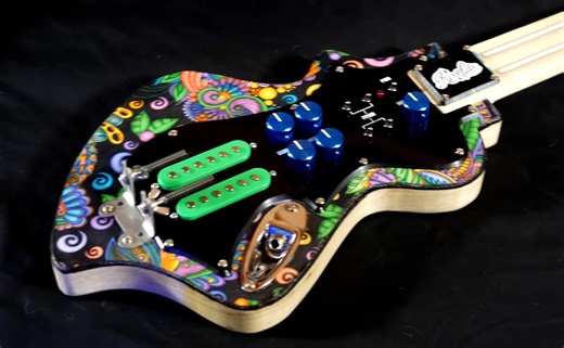 我的新音乐发明 - ResoLute！正在申请专利的合成鲁特琴