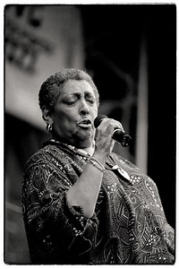Carmen McRae | Jazz Vocals – Biography, Albums & More | All About Jazz