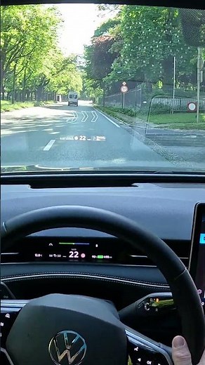Demo Volkswagen augmented reality navigation head-up display (Volkswagen ID.7 Tourer)