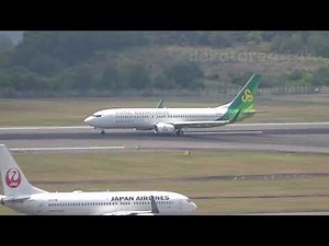 春秋航空日本 Boeing 737-8AL(JA06GR) 広島空港離陸