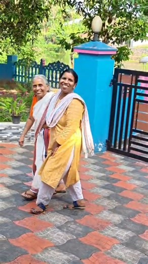 It's my mother's birthday, let's go and come back #short