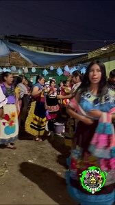 47K views · 805 reactions | ”Tutorial de cómo sacar a bailar a una muchacha” Sigan al amigo “El Chiripioscas “ hace muy buenos videos朗 Este video es una colaboración con El chiripiocas #viral #humor #queagusticidad #Zamora #patzcuaro #chiste #memes #risa #videos #2023challenge #entretenimiento #reels #mundo #calor #pronóstico #lluvia #titanic #submarinotitan #Guadalajara #Morelia | LELE BRISA puro ambakiti | Facebook