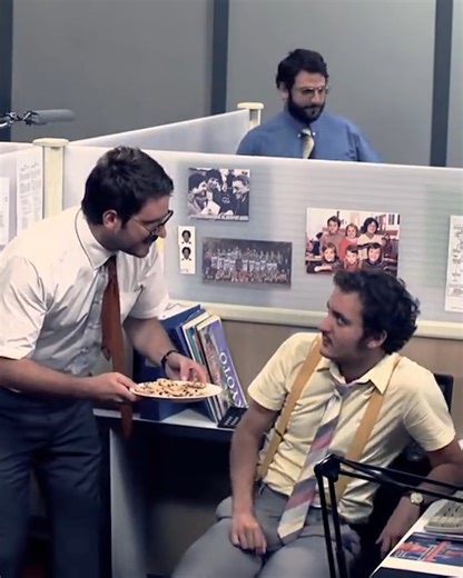 À l'ancienne : Dans un open space | PALMASHOW