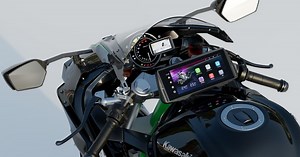 Affordable NaviCam smart screen teaches old motorcycles new tricks