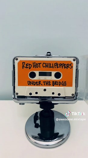 Red Hot Chili Peppers Under the Bridge Music Video 1992