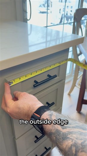 How to Measure Drawer Fronts for Replacement