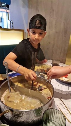 hot pot restaurant happy lamb #shorts #hotpot #restaurant