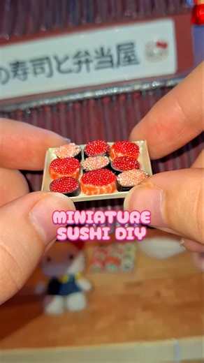 DIY Miniature Gunkan Maki Sushi (paper and beads) | ミニチュア寿司