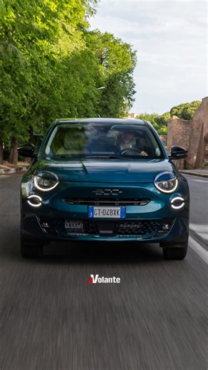 Ecco la nuova Fiat 600 Hybrid: scopriamo com’è e come va! #fiat #fiat600 #fiat600hybrid #suv #crossover #alvolante | alVolante