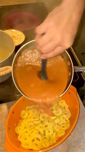 Easy Tortellini Bake ❤️ | Semi-Homemade Mom Dinner #shorts