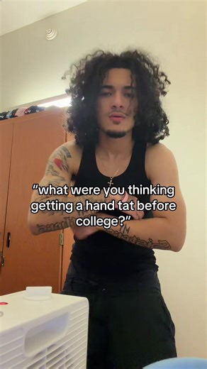 luh C (@_getmoneychriss1)’s video of Hand Tattoos