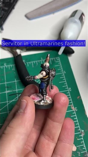Ultramarine Servitor #miniaturepainting #miniature #warhammer40k #spacemarine2 #ultramarines