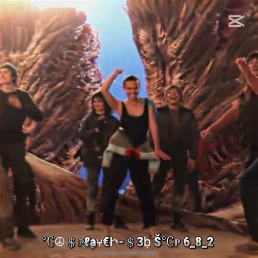 here's what they do behind the scenes #edit #theothersideofmakebelieve #strangerthings