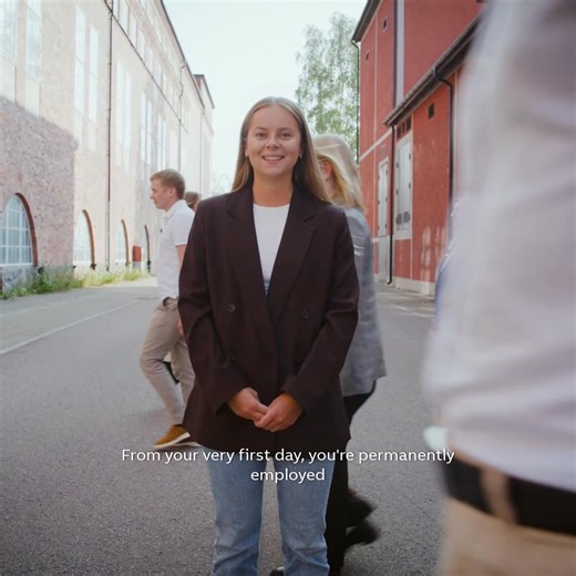 Are you ready to start building a career with global impact? 🌍 Our ABB Discovery Program is a business-driven rotational program designed for recent graduates from diverse study backgrounds. ✔️ Take on real challenges ✔️ Explore different teams & roles ✔️ Build a strong global network ✔️ Develop with excellent training opportunities You bring the passion. We’ll bring the possibilities. Ready to join our team and run what runs the world? 🔗 Apply now: https://careers.abb/global/en/search-results