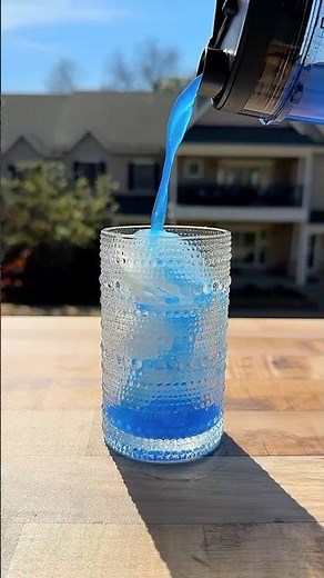 #HEALTHY Blue #Gatorade You Can Make at Home 💙 REAL INGREDIENTS ONLY! 🤯 #shorts #shortsrecipe