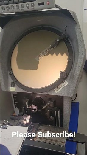 Measuring a Bolt Radius on an Optical Comparator