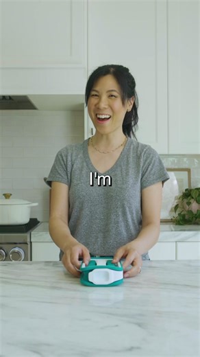 Testing a Contactless Ice Maker from Amazon!