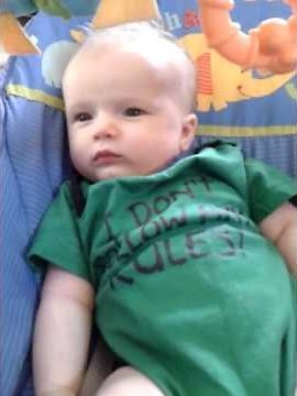 Hilarious pooping baby!