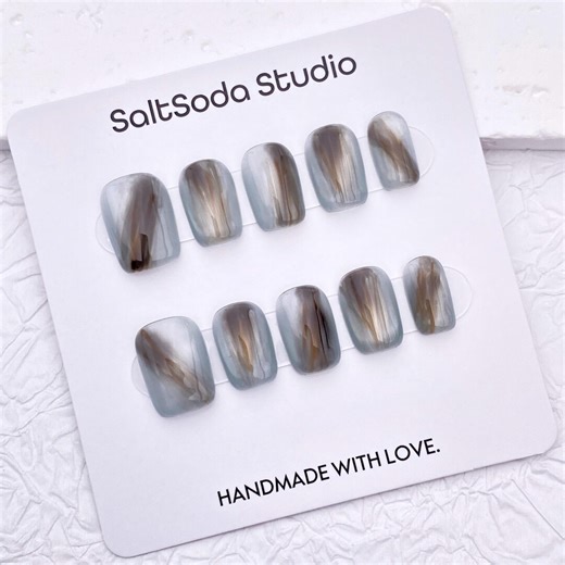 Black Tie Dye Handmade Press on Nails: Light Grey Cat Eye, Short Square - Etsy