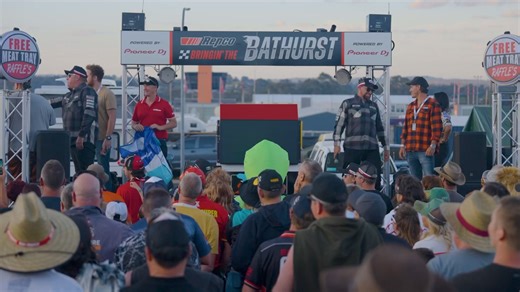 15K views · 78 reactions | Shannon Noll and the legends from 4WD 24/7 Shauno and Jocko rocked out with the fans for one epic meat tray raffle show last night!  What an epic moment with the campers!落 | Repco Australia | Facebook