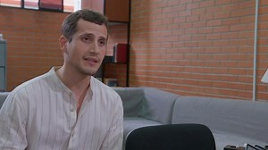 717K views · 8.1K reactions | #LaRosaDeGuadalupe  Bety le cuenta a su papá que uno de sus compañeros de la escuela le hace comentarios subidos de tono y que la hacen sentir incómoda  | La Rosa de Guadalupe | Facebook