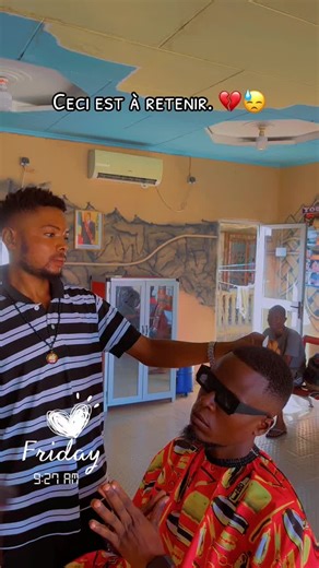 Yatechno: La Mélancolie de Miroir