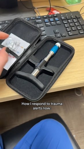 Trauma shears ✋🏼 activator 👌🏼😳✨🎥Credit : trauma.bae(TikTok)👩🏻‍⚕✨ Like our page Punk R0ck Nurses as we share our experiences, offer tips and tricks, and connect with other like-minded individuals who share our passion for nursing. #nurse_lifern #nurseslifern #nurse #nurselife #nurses #nursing #nursesofinstagram #nursepractitioner #nursesrock #registerednurse #nurseproblems #nursingstudent #cardiacnurse #futurern #lpn #futurenurse #travelnurse #scrublife #psychnurse #nurselifern #ernurse #n