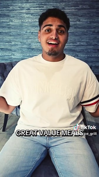 🔥 Turn up the flavour, cool down the cravings. ❄️ Fire & Ice brings you bold bites, fresh flavours, and unbeatable value — the perfect combo to heat up your day and keep you coming back for more. 🍗✨ #FireAndIce #BoldFlavours #TasteTheHeat #ValueMeals #DurbanEats