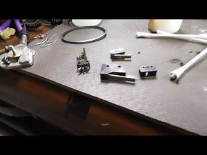 How to fix a CD player which only powers up but does nothing else-just some noises come from inside