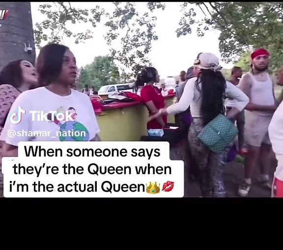 Muah💋🤏🏼 #queen #meme #shamar #fyp #viral | Queen