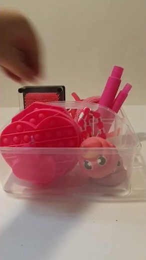 sorting my pink fidgets #fidgets #pink #sorting