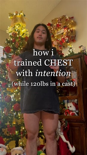 jude gustilo | GROW. | ISSA- Certified Personal Trainer on Instagram: "☀️ part 2, chest - achieving a proportional physique • back in covid, i used to do pushups for 8 hours thinking that would get me my dream physique • today i learned the importance of: - intentional, structured training - nutrition that fueled growth - recovery/rest that made growth happen • if you want to learn how to be self sustainable in your fitness dm “GROW” • • • #mentalhealth #hardgainer #motivation #fitness #gym #cal