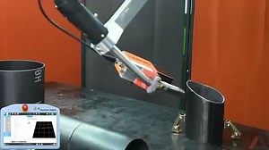 59K views · 560 reactions | Optical laser sensor + robot welder = efficiency  Garmo Instruments seam tracking solution makes cobot welding even more accessible and reduces the need for precise positioning. P.S. What do you think about this combo? 樂 #robotics #automation #welding | Universal Robots | Facebook