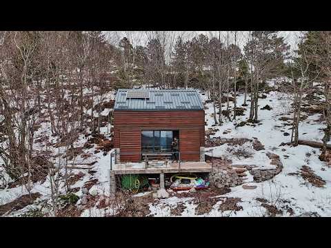 Overnight stay in a cabin in the mountains (that's the plan)