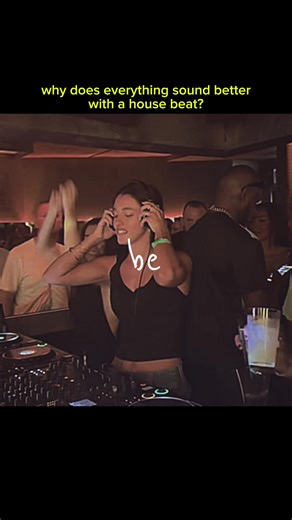 Vibing to Speed Garage and House Music Remixes