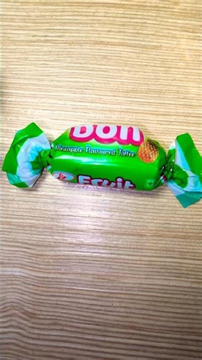 Fruit Bon Pineapple🍬| ASMR | ‪@SweetWhisper0001‬ | #asmr #toffee #roadto100k #pineapple #candy #sweet